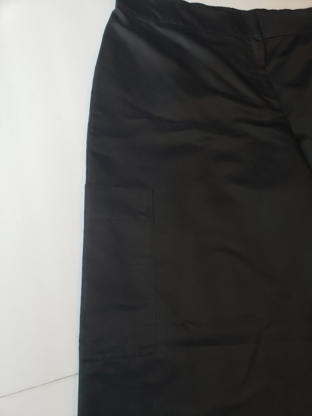 Eileen Fisher Silk Satin Wide Leg Lightweight Cropped Black Cargo Pants - Picture 3 of 11